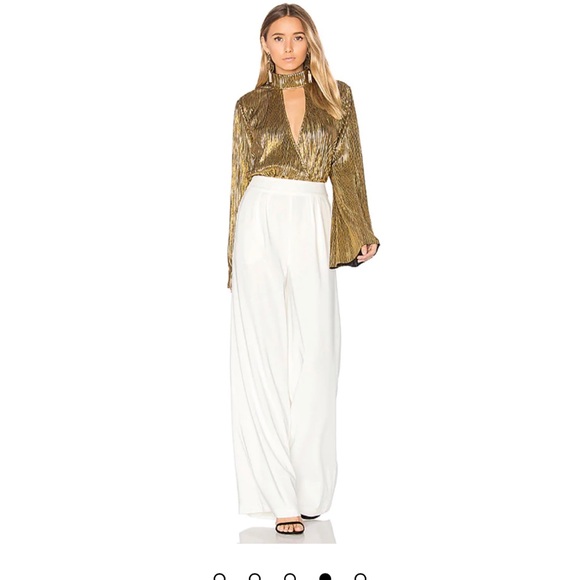 House of Harlow 1960 x REVOLVE Gold Lynn Blouse - Picture 5 of 9